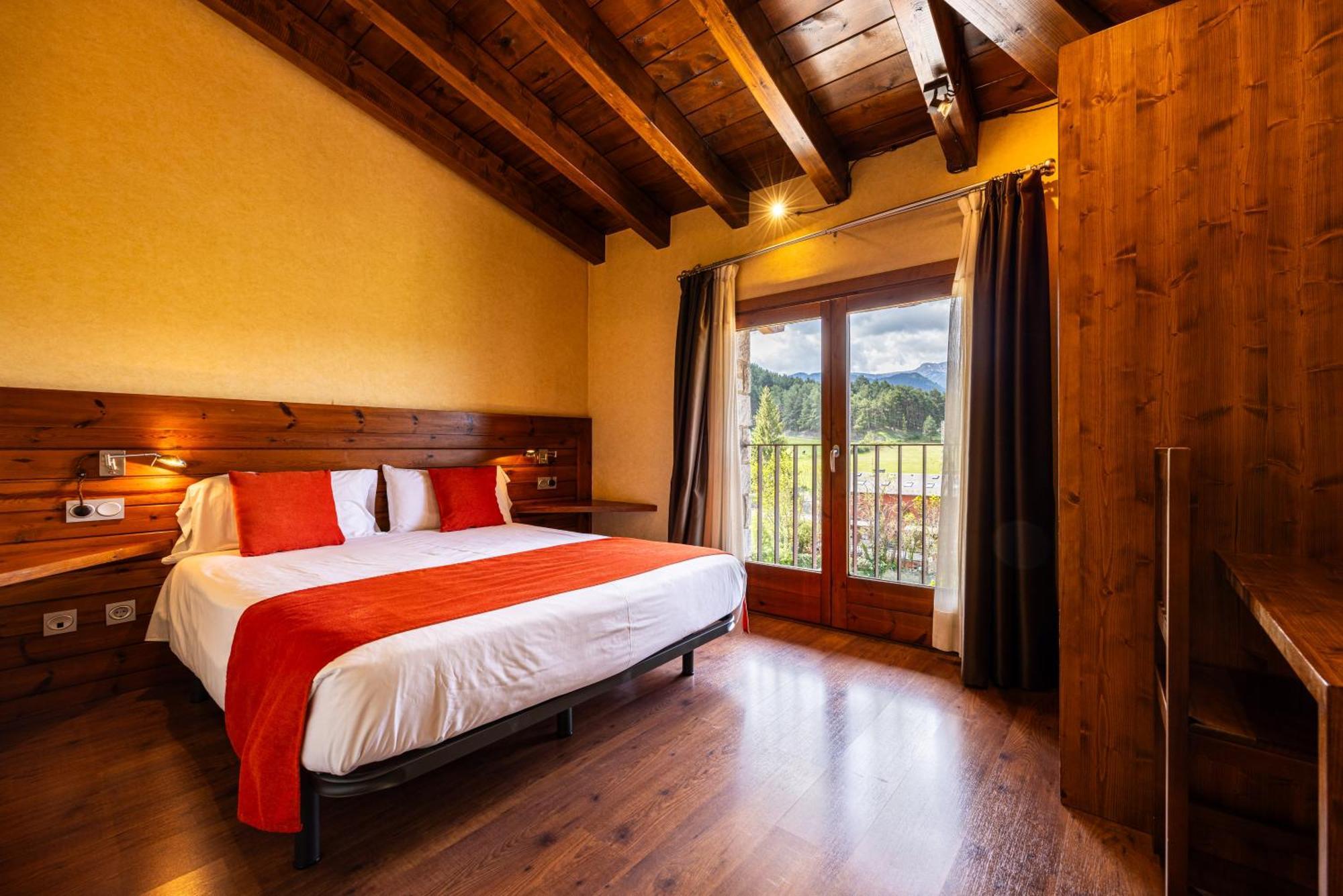 Aparthotel Bellver Bellver De Cerdanya Zewnętrze zdjęcie